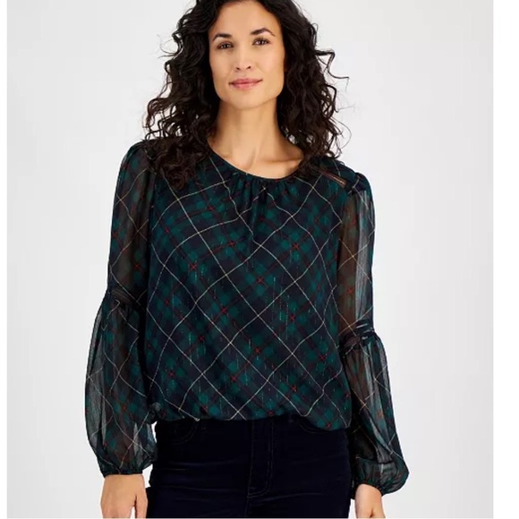 Tommy Hilfiger
Women's Metallic-Print Sheer-Sleeve Blouse - Picture 1 of 4